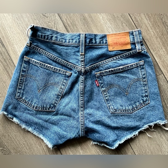 LEVIS | Distressed High Waist Denim Shorts - Picture 3 of 5